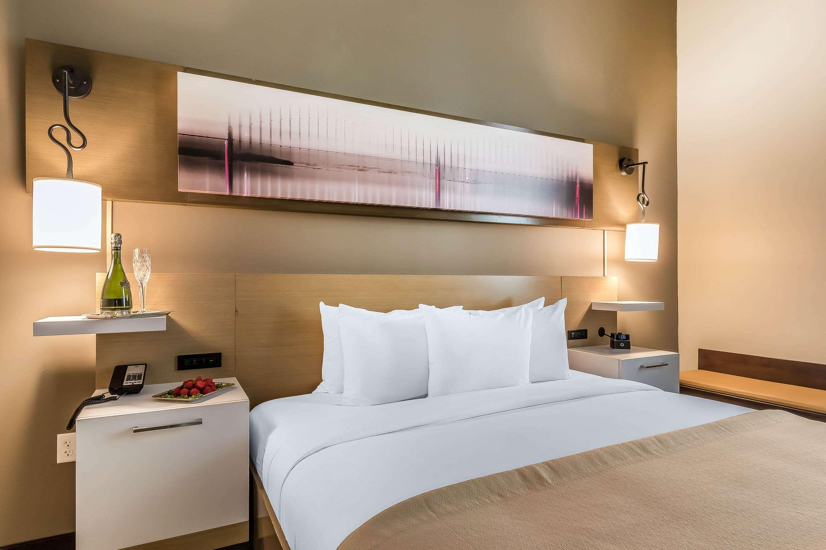 Hotel Napoleon Мемфис Экстерьер фото